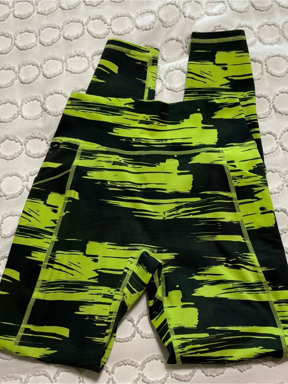 Alphalete Neon Green Leggings